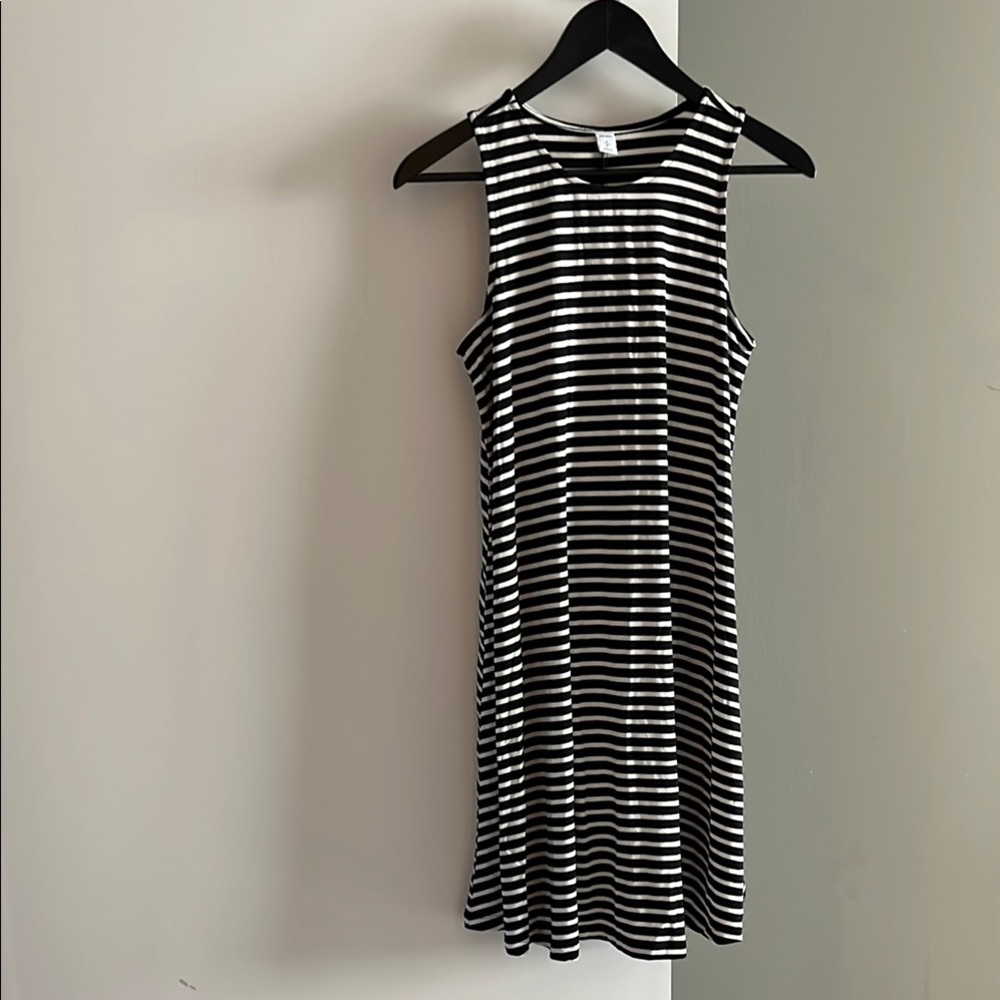 Old Navy swing dress S
